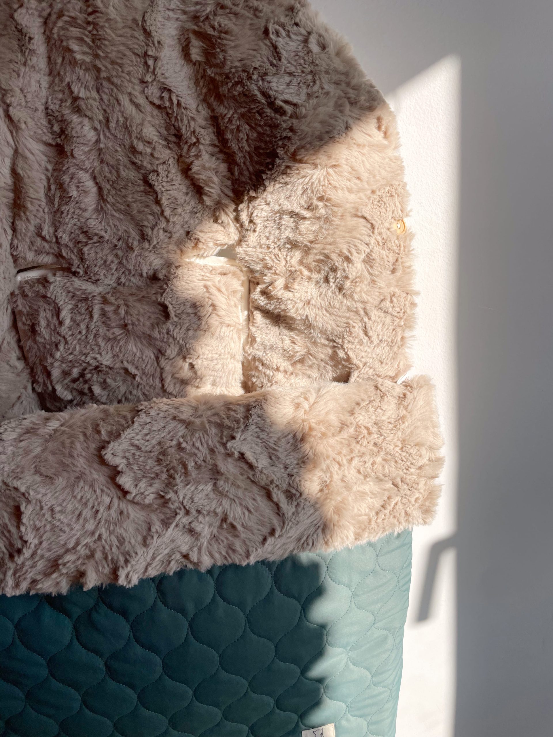 conjunto-silla-paseo-universa-yoyo-babyzen-invierno-auspain-pelito