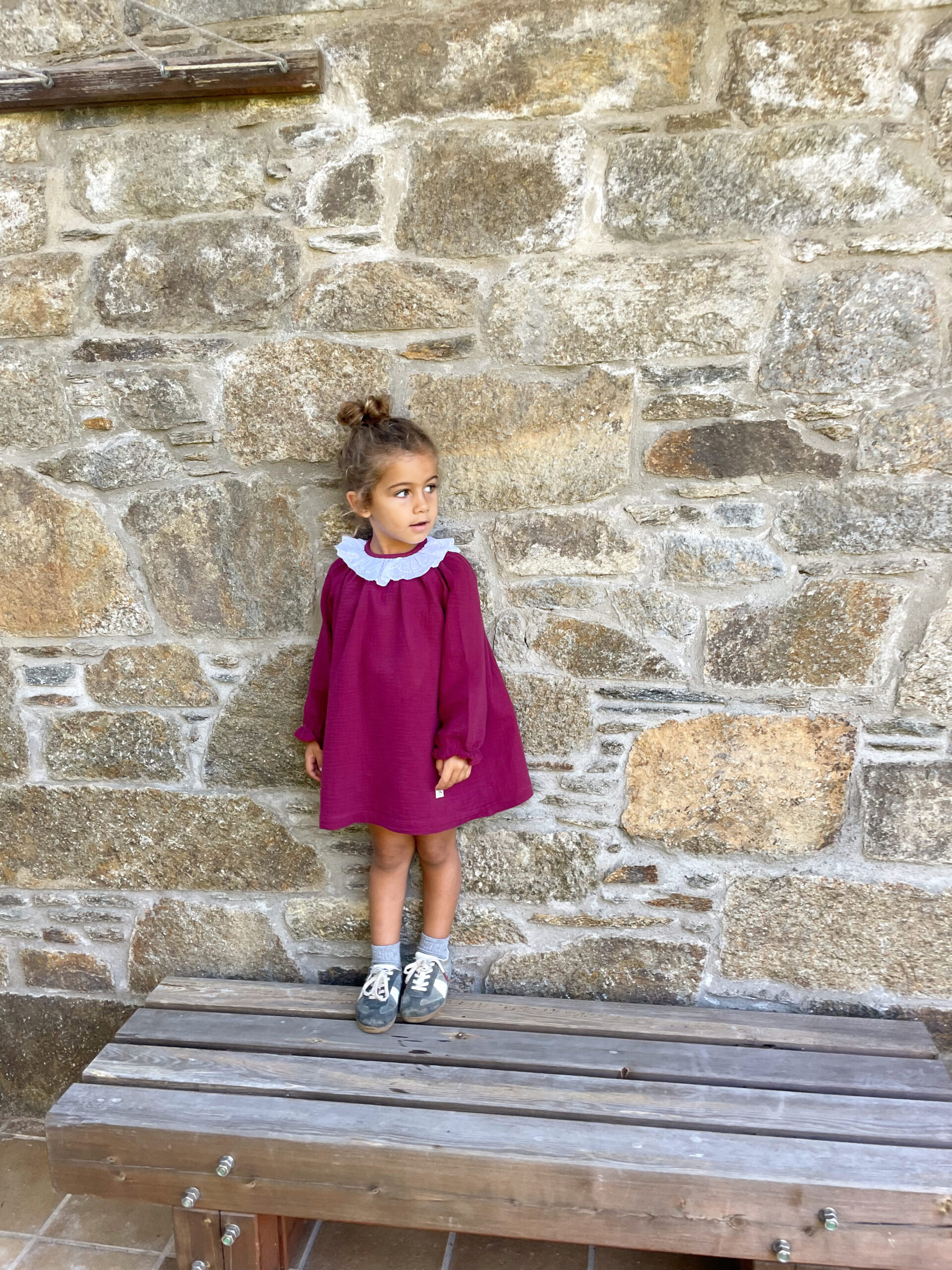 ropa-moda-vestido-berenjena-nina-auspain
