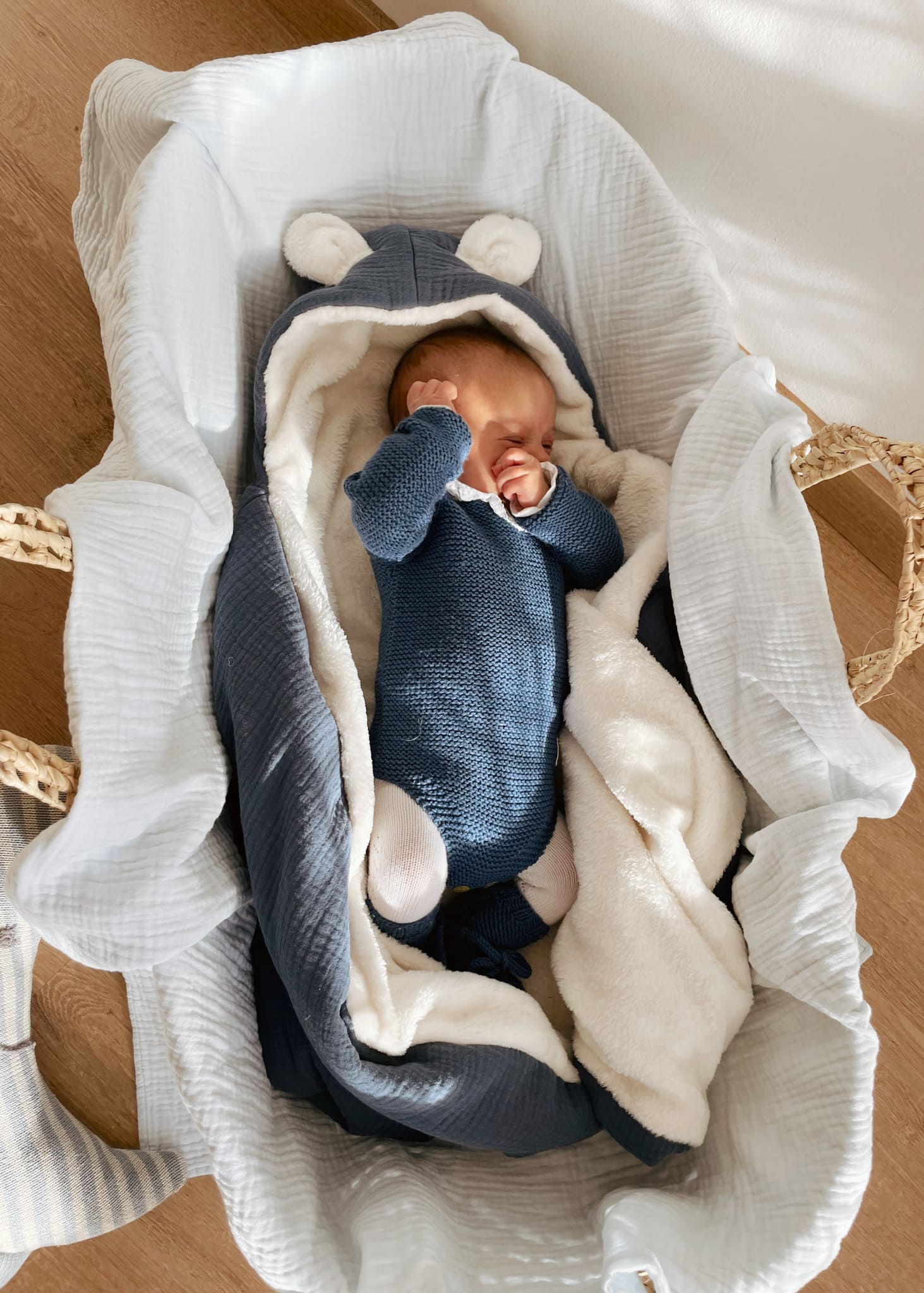 saco-bebe-capazo-organico-azul-marino-blue-tienda-infantil-bebe-auspain