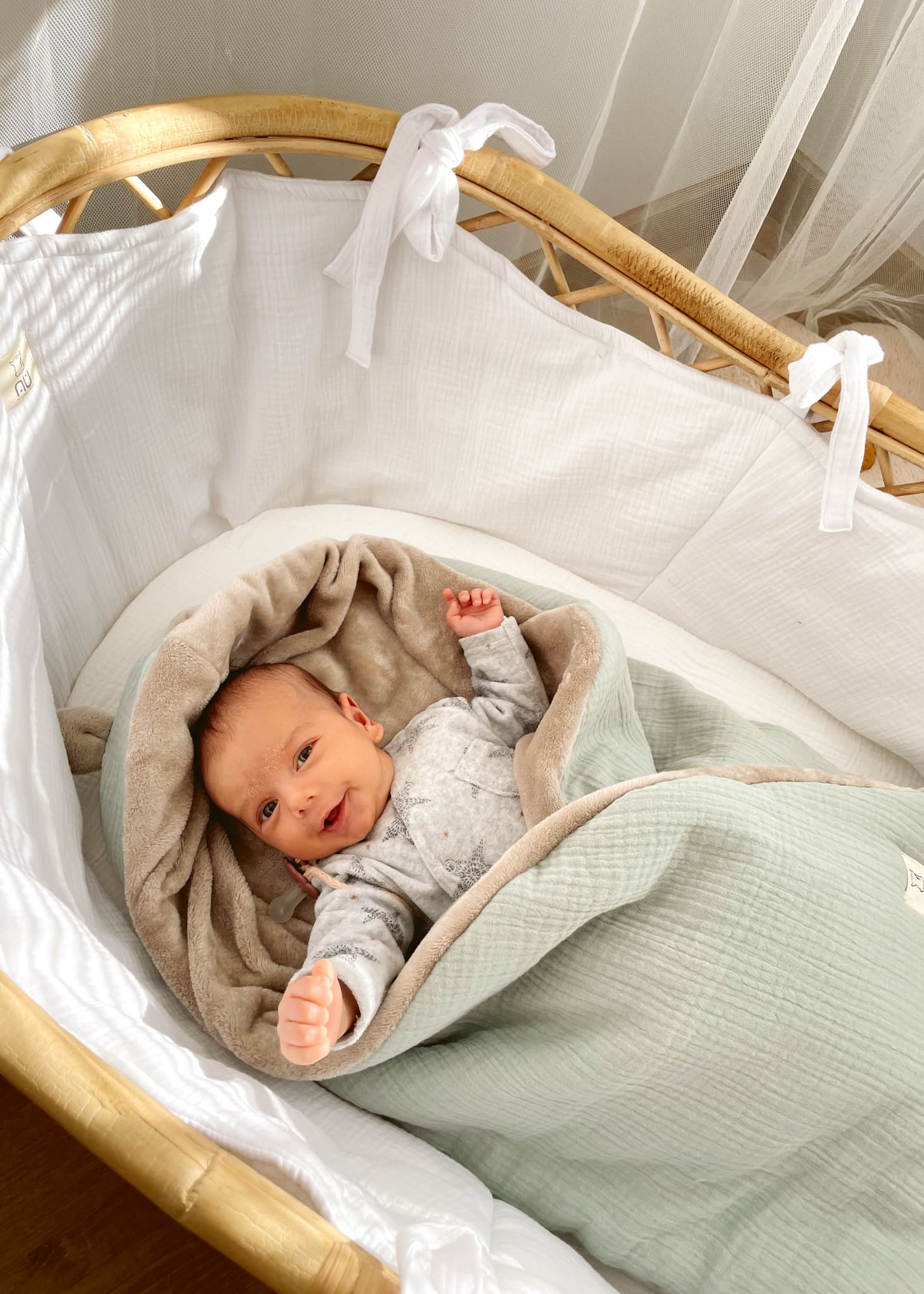 saco-capazo-carricoche-cochecito-auspain-bebe-recien-nacido-arrullo