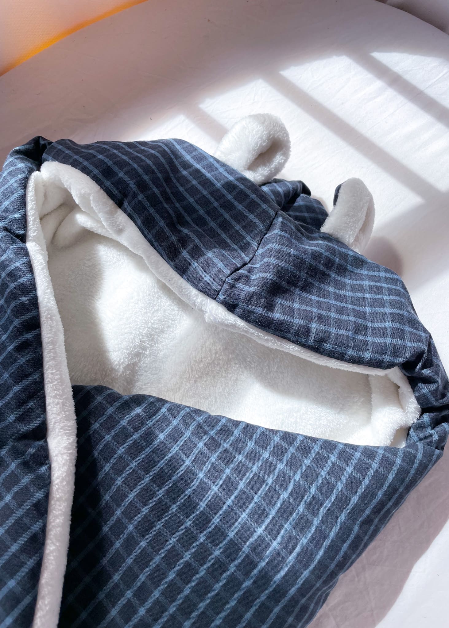 saco-capazo-invierno-cuadros-azul-marino-arrullo-auspain