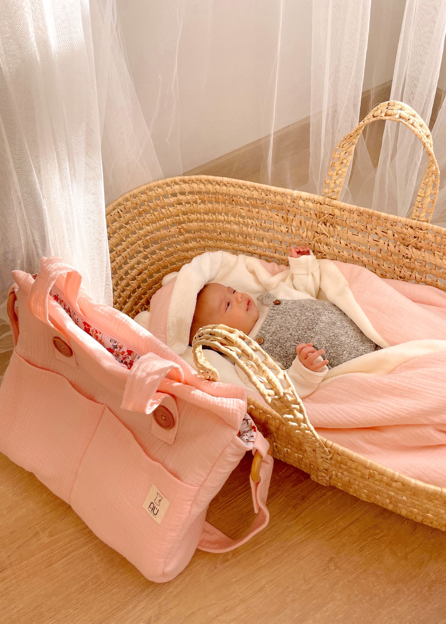saco-capazo-organico-paseo-bebe-tienda-infantil-auspain-bolso-a-juego-cochecito-recien-nacido