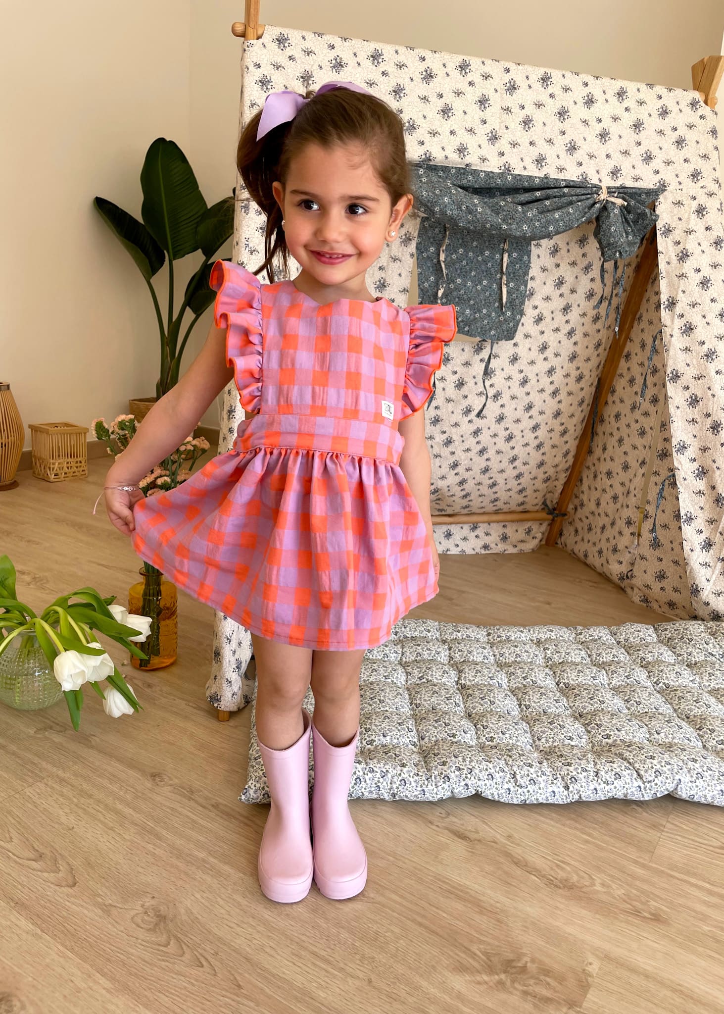 vestido-cuadro-grande-vichy-naranja-rosa-lila-volantes-auspain-nina-verano