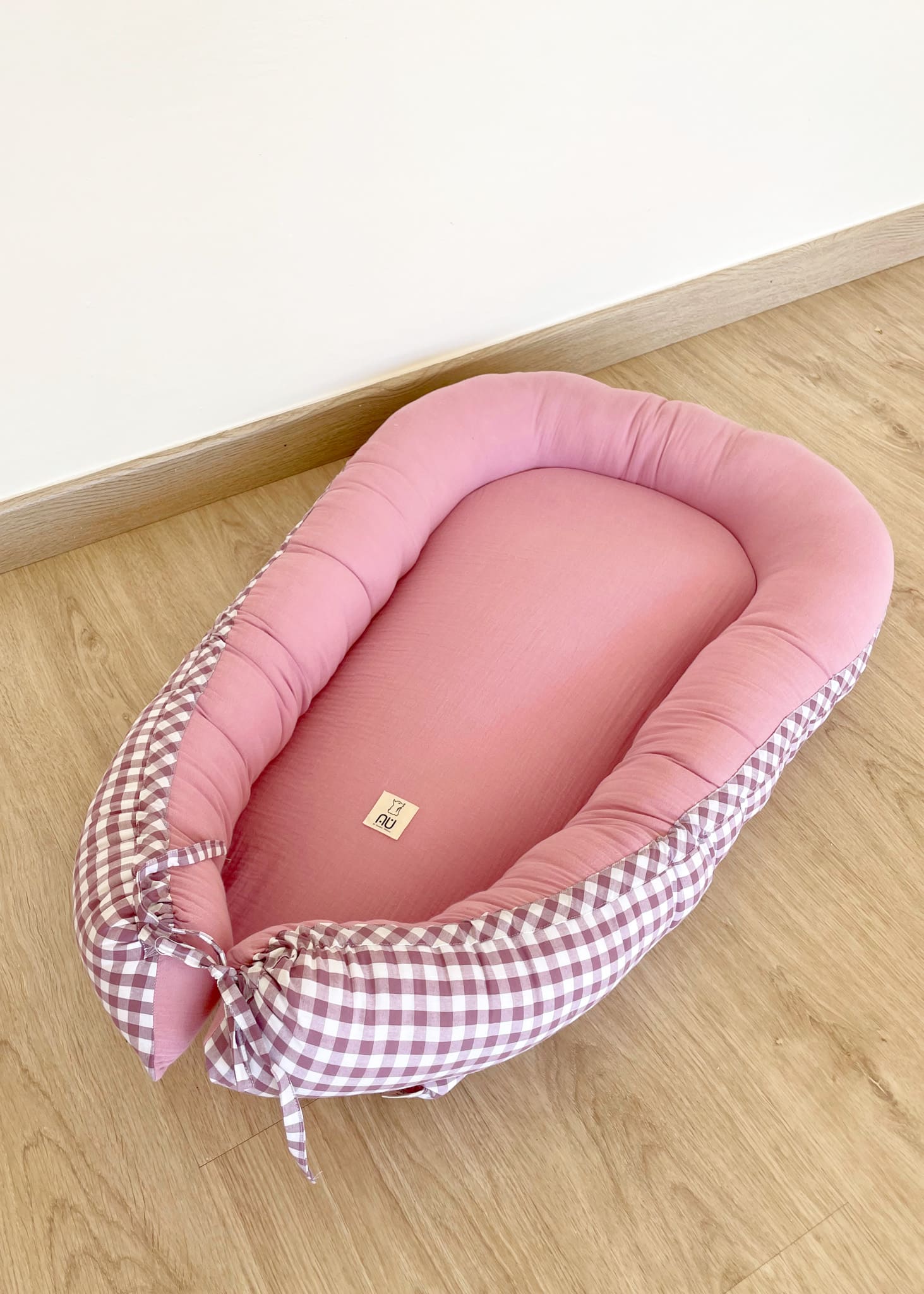 vichy-rosa-nido-reductor-cuna-bebe-protector-dormir-auspain